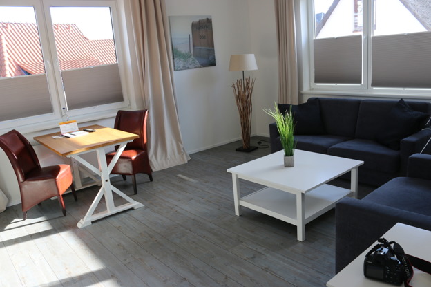 Vi hittade ett trevligt hotell som hette Hotel Meerzeit Vi hittade ett trevligt hotell som hette Hotel Meerzeit