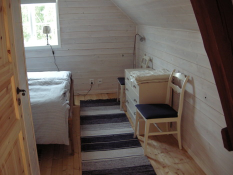 Dubbelrum med frukost vid havet i Olofsbo. Bo i rum Näset på Augustas B&B. Ett mysigt B&B nära stranden längs Kattegattleden mellan Falkenberg & Glommen.