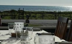 Dag 3 övernattar du på vandrarhem med hotellstandard, 5 min från havet. Restaurang med utsikt över Kattegatt. Dag 3 övernattar du på vandrarhem med hotellstandard, 5 min från havet. Restaurang med utsikt över Kattegatt.