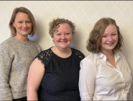 Systrarna Bäckström.