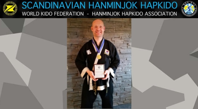 Guld medalj på Nordic Hapkido Cup - 2015 i grenen Mooki sul!