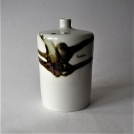K2882 Claes Thell White vase