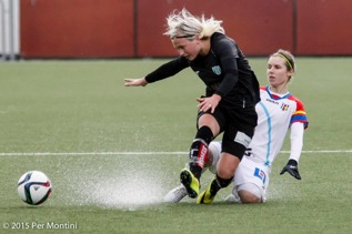 Kolla in varenda match med Filippa Curmark och de andra tjejerna i KGFC. Från och med i år sänds alla matcher på TV! Snacka om påskpresent! Foto: PER MONTINI Kolla in varenda match med Filippa Curmark och de andra tjejerna i KGFC. Från och med i år sänds alla matcher på TV! Snacka om påskpresent! Foto: PER MONTINI