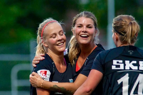Andrine Hegerberg ser fram emot matchen mot Mallbacken på torsdagen. "Vi vill spela bra i alla matcher som återstår av serien, det finns fortfarande mycket att spela om", säger hon. Foto: PER MONTINI Andrine Hegerberg ser fram emot matchen mot Mallbacken på torsdagen. "Vi vill spela bra i alla matcher som återstår av serien, det finns fortfarande mycket att spela om", säger hon. Foto: PER MONTINI
