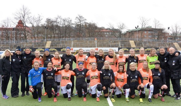 I internmatchen på Valhalla IP slog KGFC:s a-lag F19-laget med 10-0. Men de yngre tjejerna stod upp bra och tog med sig mycket positivt från matchen. Foto: TORE LUND I internmatchen på Valhalla IP slog KGFC:s a-lag F19-laget med 10-0. Men de yngre tjejerna stod upp bra och tog med sig mycket positivt från matchen. Foto: TORE LUND