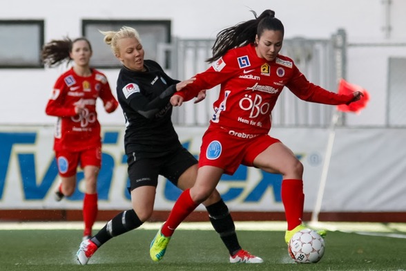Nathalie Persson gjorde ett av målen när KGFC:s F19-lag på söndagen spelade 3-3 mot QBIK från Karlstad. (Bilden från det allsvenska mötet med Örebro) Foto: PER MONTINI Nathalie Persson gjorde ett av målen när KGFC:s F19-lag på söndagen spelade 3-3 mot QBIK från Karlstad. (Bilden från det allsvenska mötet med Örebro) Foto: PER MONTINI