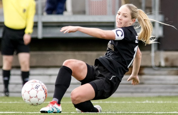Elin Rubensson gjorde en mycket bra landskamp mot Moldavien på Gamla Ullevi på nationaldagen. Hon hoppas att formen är intakt inför söndagens möte med Eskilstuna. Foto. PER MONTINI Elin Rubensson gjorde en mycket bra landskamp mot Moldavien på Gamla Ullevi på nationaldagen. Hon hoppas att formen är intakt inför söndagens möte med Eskilstuna. Foto. PER MONTINI