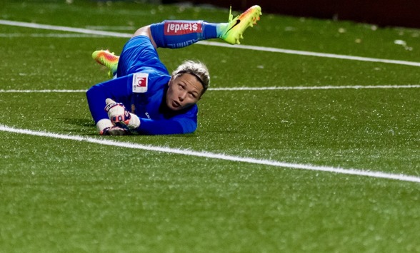 Jennifer Falk gjorde en toppinsats mot serieledarna Linköping. Men det blev ändå förlust. Foto: PER MONTINI Jennifer Falk gjorde en toppinsats mot serieledarna Linköping. Men det blev ändå förlust. Foto: PER MONTINI