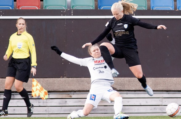 Rebecka Blomqvist är en av ytterligare en handfull spelare som är klara för spel i KGFC också nästa år. Foto: PER MONTINI Rebecka Blomqvist är en av ytterligare en handfull spelare som är klara för spel i KGFC också nästa år. Foto: PER MONTINI