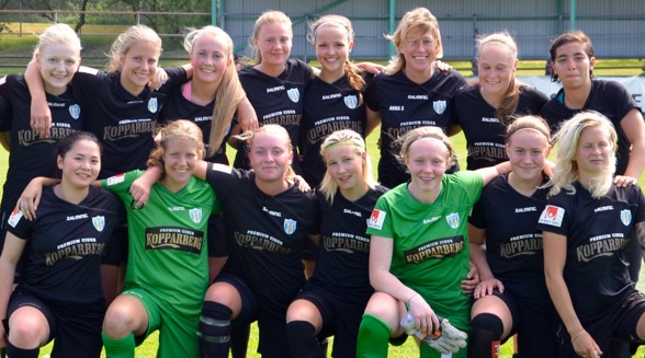 Här är några av de nästan 100 spelare som under 2016 spelade, tränade och utvecklades i KGFC:s F19-verksamhet. Nu tar vi nya tag med ett nytt gäng. Här är några av de nästan 100 spelare som under 2016 spelade, tränade och utvecklades i KGFC:s F19-verksamhet. Nu tar vi nya tag med ett nytt gäng.