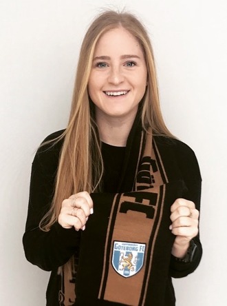 Savannah Levin är en tuff och karaktärsstark ytterback/yttermittfältare. I dag blev hon klar för Kopparbergs/Göteborg FC. Savannah Levin är en tuff och karaktärsstark ytterback/yttermittfältare. I dag blev hon klar för Kopparbergs/Göteborg FC.