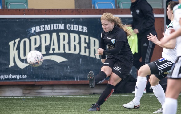Savannah Levin är en av de två nya amerikanska spelarna i KGFC:s trupp 2017., en av de nya spelare som det ska bli spännande att se i damallsvenskan. Foto: JESPER PRYTZ Savannah Levin är en av de två nya amerikanska spelarna i KGFC:s trupp 2017., en av de nya spelare som det ska bli spännande att se i damallsvenskan. Foto: JESPER PRYTZ