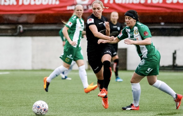 Eloin Rubensson var mycket besviken efter att KGFC tappat 3-0 till 3-3 mot Hammarby. Foto: PER MONTINI Eloin Rubensson var mycket besviken efter att KGFC tappat 3-0 till 3-3 mot Hammarby. Foto: PER MONTINI