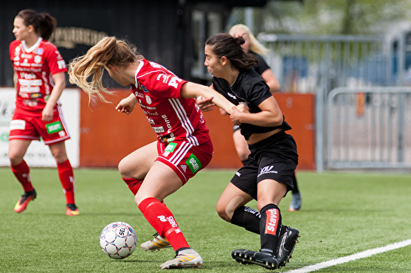 Hårt spel, hårt jobb, en maxinsats från alla krävs för att fixa tre poäng mot svenska mästarna från Linköping. Det vet Annahita Zamanian (bilden) och det vet alla andra spelarna i laget. Foto: PER MON Hårt spel, hårt jobb, en maxinsats från alla krävs för att fixa tre poäng mot svenska mästarna från Linköping. Det vet Annahita Zamanian (bilden) och det vet alla andra spelarna i laget. Foto: PER MON
