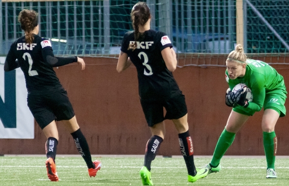 Line G Johansen ser fram mot avslutningen av allsvenskan och har en bra feeling inför bortamatchen mot Eskilstuna. Foto. PER MONTINI Line G Johansen ser fram mot avslutningen av allsvenskan och har en bra feeling inför bortamatchen mot Eskilstuna. Foto. PER MONTINI