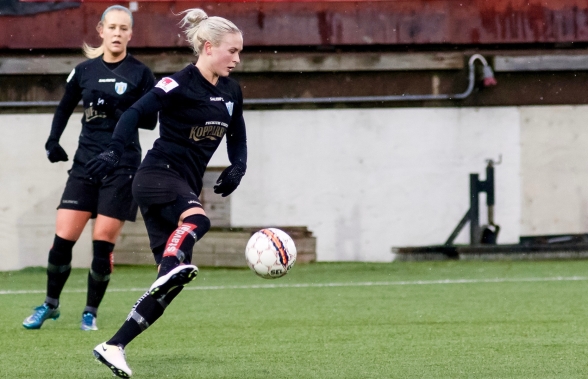 Filippa Curmark gjorde KGFC:s mål i träningsmatchen mot Hjörring, som slutade 1-3. Foto: PER MONTINI Filippa Curmark gjorde KGFC:s mål i träningsmatchen mot Hjörring, som slutade 1-3. Foto: PER MONTINI