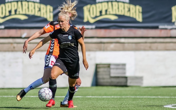 Adelina Engman lämnar KGFC, som är överens om en övergång med brittiska storklubben Chelsea. Foto: PER MONTINI Adelina Engman lämnar KGFC, som är överens om en övergång med brittiska storklubben Chelsea. Foto: PER MONTINI