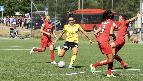 KGFC möte Lilleström i en träningsmatch i somras. Då blev slutresultatet 3-3. Nu är det dags för ett dubbelmöte med matcher både torsdag och söndag. Foto: STØTT NORSK KVINNEFOTBALL KGFC möte Lilleström i en träningsmatch i somras. Då blev slutresultatet 3-3. Nu är det dags för ett dubbelmöte med matcher både torsdag och söndag. Foto: STØTT NORSK KVINNEFOTBALL