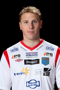 Niclas Taube drar ifrån i interna skytteligan, idag gjorde han sitt åttonde mål för säsongen när han punkterade matchen och skickade ner IFK Uddevalla i division 2.