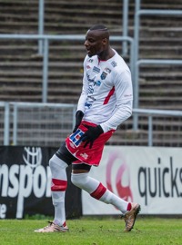 Joe Sise fortsätter att leverera. Idag var han återigen inblandad i det mesta framåt och för andra matchen irad blev han tvåmålsskytt. Joe Sise fortsätter att leverera. Idag var han återigen inblandad i det mesta framåt och för andra matchen irad blev han tvåmålsskytt.