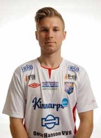 Per Gulda blev framröstad som bästa back i division 2 västra götaland. Nu återstår att se om han räcker till mot övriga div2-serier. Foto: Anders Nilsson Per Gulda blev framröstad som bästa back i division 2 västra götaland. Nu återstår att se om han räcker till mot övriga div2-serier. Foto: Anders Nilsson