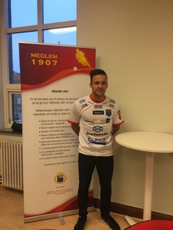 Från Motala AIF anländer Besart Zeqiri som trots sin ringa ålder har rutin från flera säsonger i division 1. Foto: IS Halmia Från Motala AIF anländer Besart Zeqiri som trots sin ringa ålder har rutin från flera säsonger i division 1. Foto: IS Halmia