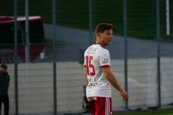 Oskar Törnfeldt var närmast att hitta målet, men laget fick se sig både nollat och besegrat. Foto: IS Halmia Oskar Törnfeldt var närmast att hitta målet, men laget fick se sig både nollat och besegrat. Foto: IS Halmia