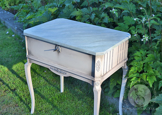 Byrå i Chalk Paint™ Antoinette Cream Byrå i Chalk Paint™ Antoinette Cream
