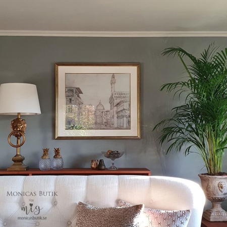 Måla och måla om väggar med Annie Sloan Wall Paint väggfärg. Väggfärgen är tålig men ger ändå ett sammetsmjuk och lite lyxig känsla. Måla och måla om väggar med Annie Sloan Wall Paint väggfärg. Väggfärgen är tålig men ger ändå ett sammetsmjuk och lite lyxig känsla.