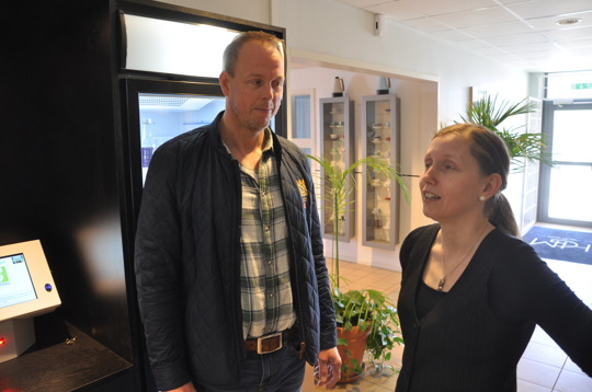 Driftchef Peter Olsson och produktchef Marika Lindemann Has. Driftchef Peter Olsson och produktchef Marika Lindemann Has.