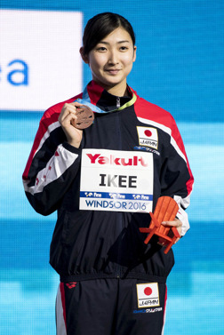 IKEE Rikako - den unga japanskan som tog medalj igår på fjärilsim