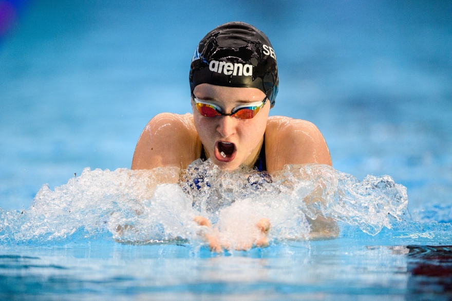 Lisa Nystrand persade på 200m medley