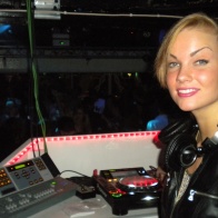 DJ in Music Club Patricia