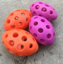 NYHET !! Ruggby- Giftfritt gummi - hållbart gummi i Ceriserosa eller orange. NYHET !! Ruggby- Giftfritt gummi - hållbart gummi i Ceriserosa eller orange.