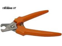 Klotången "Setter" proffsen tycker den är den bästa klotången. Den orange större är försedd med en stark fjäder. Underlättar klippningen,låser i sidan. Storlek: 17 cm Klotången "Setter" proffsen tycker den är den bästa klotången. Den orange större är försedd med en stark fjäder. Underlättar klippningen,låser i sidan. Storlek: 17 cm