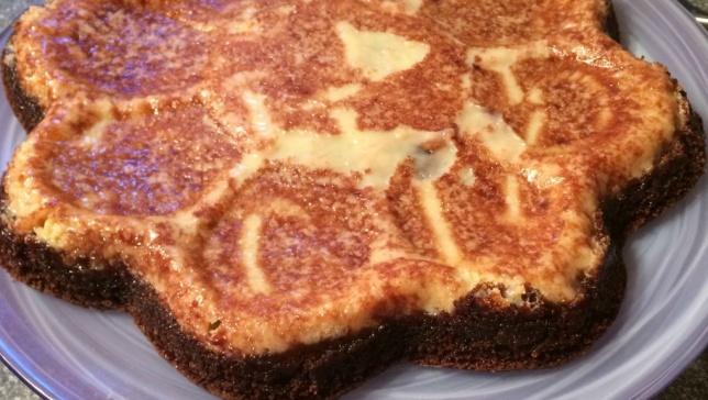 Kladdkaka med karamelliserad mjölk Kladdkaka med karamelliserad mjölk