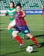 Angelica Lindholm-Forsell leder skytteligan tillsammans med Ida Brännström, SDFF. Foto: Janne Pehrsson, Lokalfotbollen. nu.