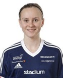 16-åriga Jenny Stadin hoppade in och iskallt satte SDFF:s segeermål på övertid mot Sunnanå.