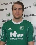 Niclas Möllhagen nickade in två av Östavalls mål i 3-0-segern mot Sidsjö-Böle.