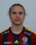 Stefan Grönlund drog in 2-1 med vänstersläggan men hade sedan oturen att styra in 2-2 i eget mål.