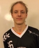 Konrad Ålund Smedlund har ett förflutet i Alnö. Nu återvänder han till Släda med Ljustorp. Han gjorde hattrick förra helgen. Ställer han till det för sin gamla klubb idag?