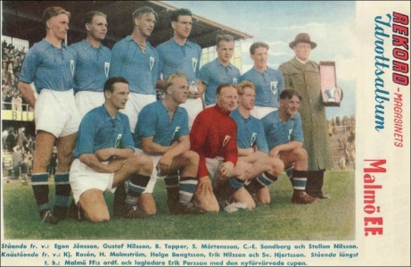 Malmö FF leder den allsvenskan maratontabellen. På bilden ovan syns klubbens första svenska mästare av årgång 1943/44.