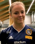 Olivia Strand kvitterade till 1-1 men Täby återtog omgående ledeningen och kunde till slut vinna med 3-2.