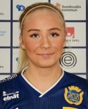 Maja Winsa gjorde ett av SDFF:s fyra mål i regnet mot Sätra.