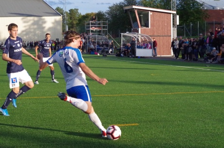 Ifjol mötte Jimmie Gustafsson & Co. i IFK Timrå allsvenska topplaget IFK Norrköping i Svenska Cupen. Efter spelarflykt och egen begäran ner i Medelpadssexan väntar nu istället Hassels IF i premiären den 14 juni. Och det knappast inför en liknande storpublik? Foto: Pia Skogman, Lokalfotbollen.nu.