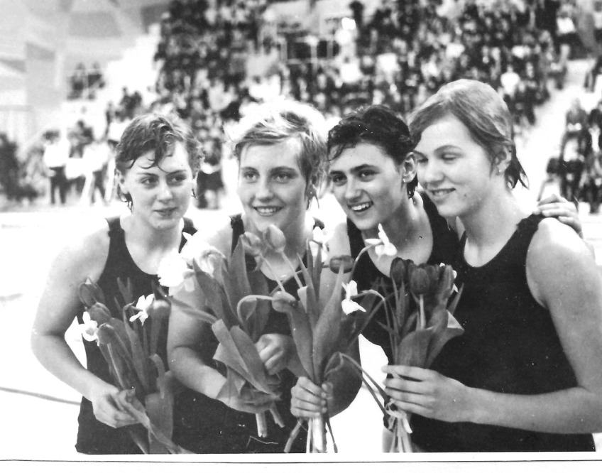 SM i Göteborg 1962 – Svenska mästarinnor på 4x100m bröstsim – Frv. Lena Ström, Ulla Christina Lindsjö, Marianne Sjöström och Lisbeth Sandgren