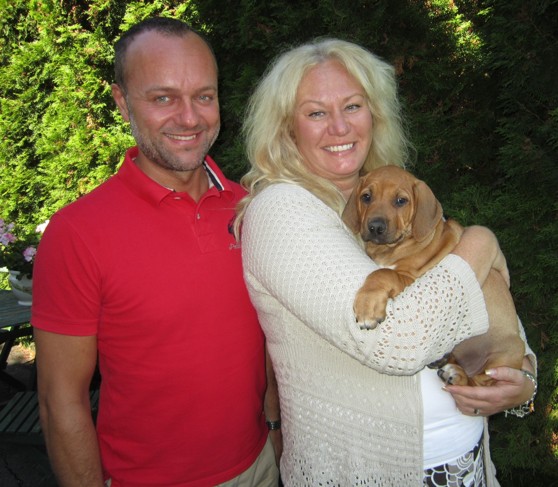 Lena & Micke med sin lilla Dixie 31 Juli
