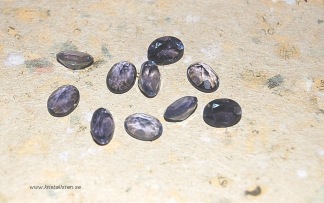 Iolit sten fasetterade oval 8x6mm, styckpris