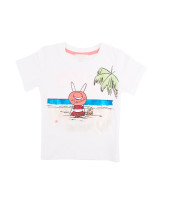 Livly T-shirt On Vacation