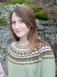 Canna grön pullover cardigan Bohus Stickning - Canna grön jumper/kofta kit